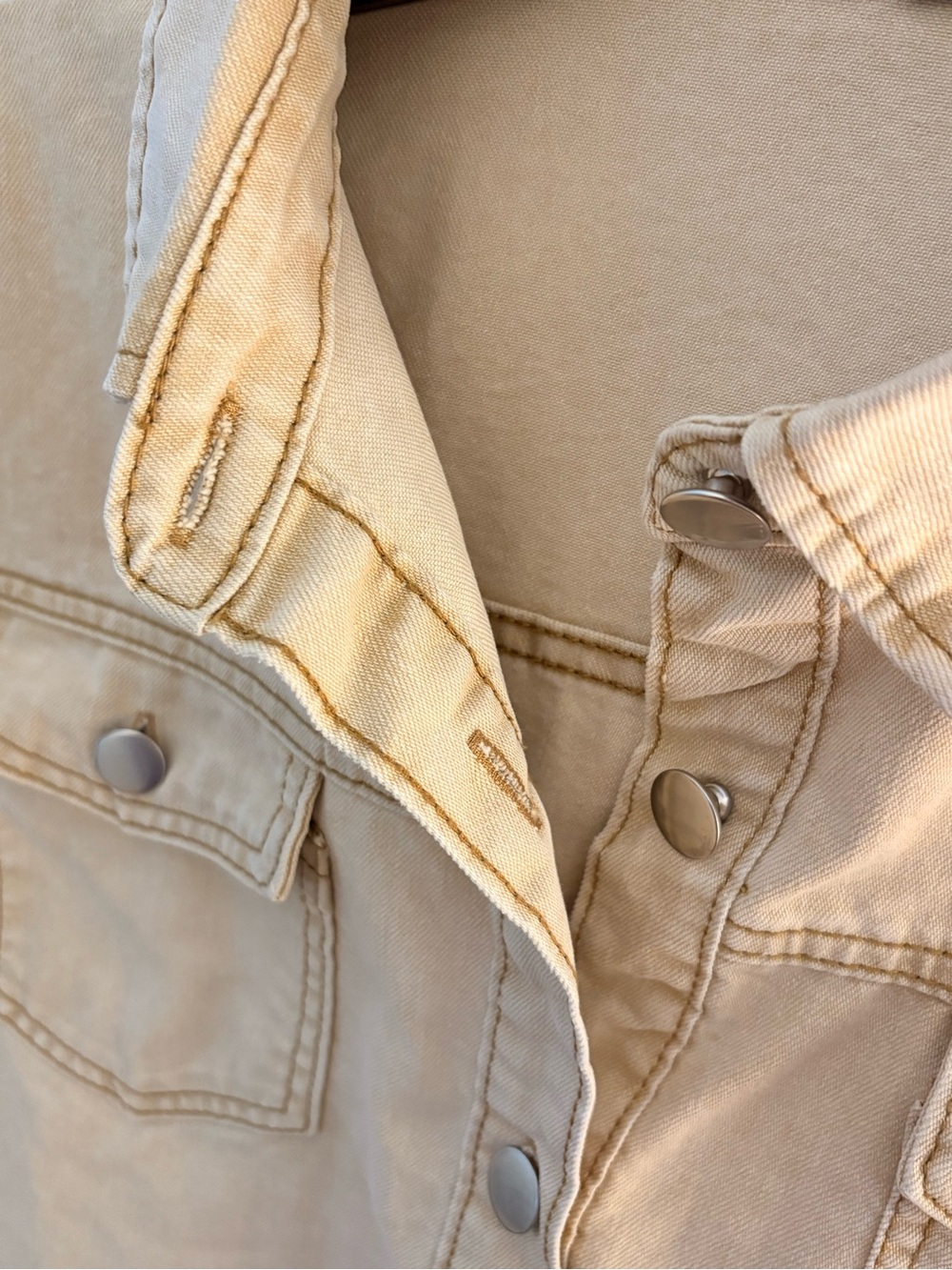 Neutral Beige Button-Front Shacket - Picture 5 of 9